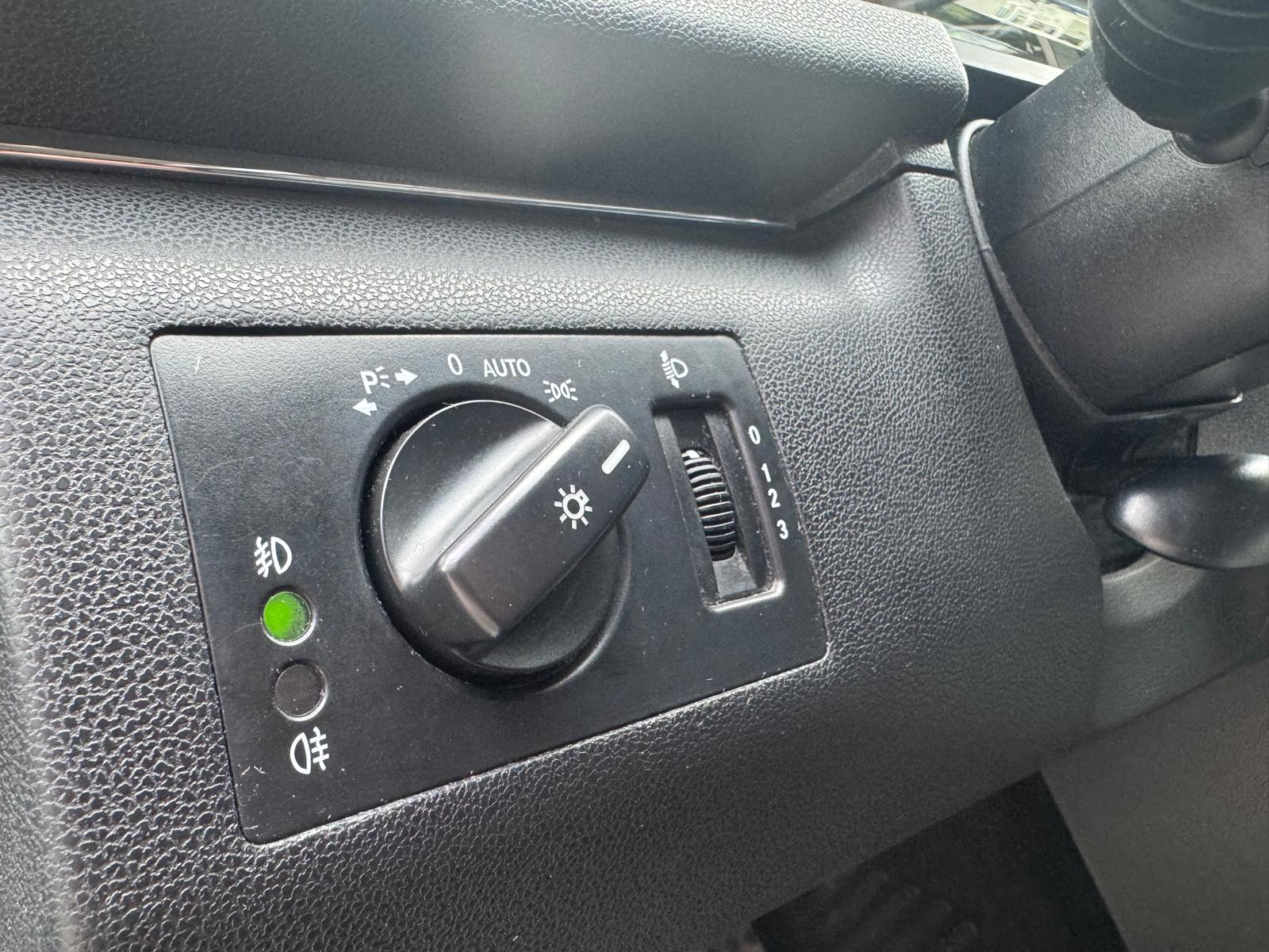MERCEDES BENZ B 200