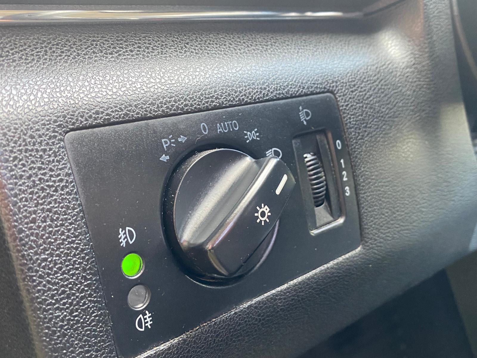 MERCEDES BENZ B 200