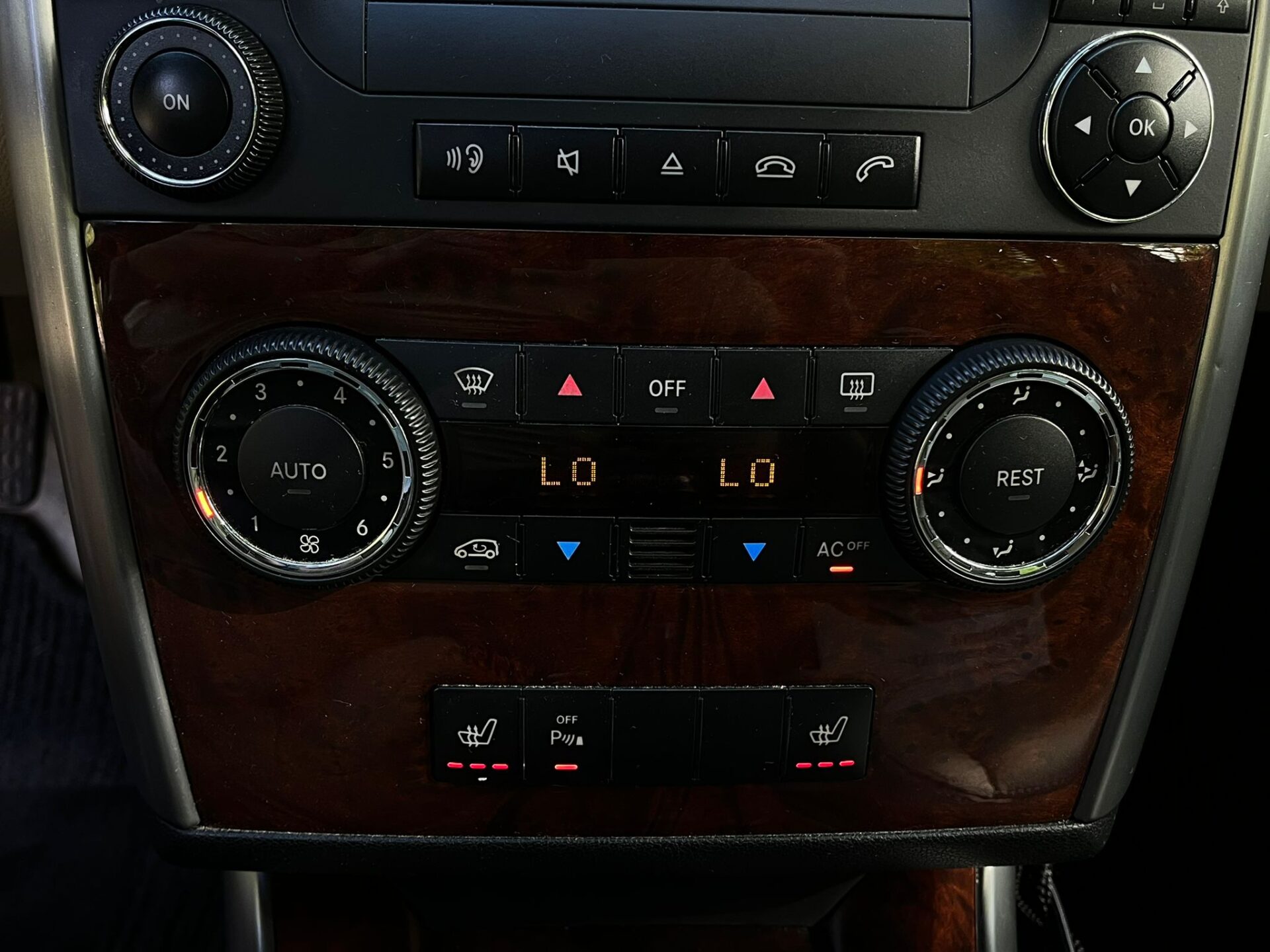 MERCEDES BENZ B 200
