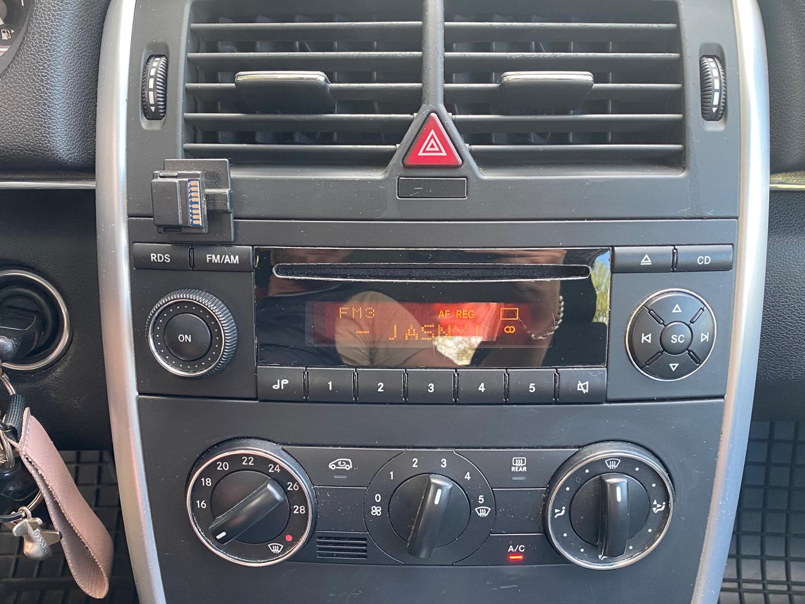 MERCEDES BENZ B 200