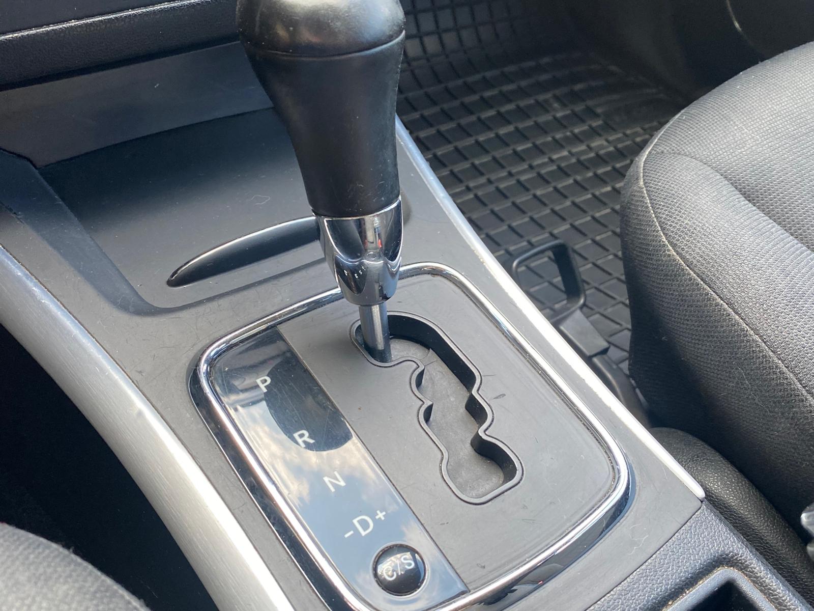 MERCEDES BENZ B 200