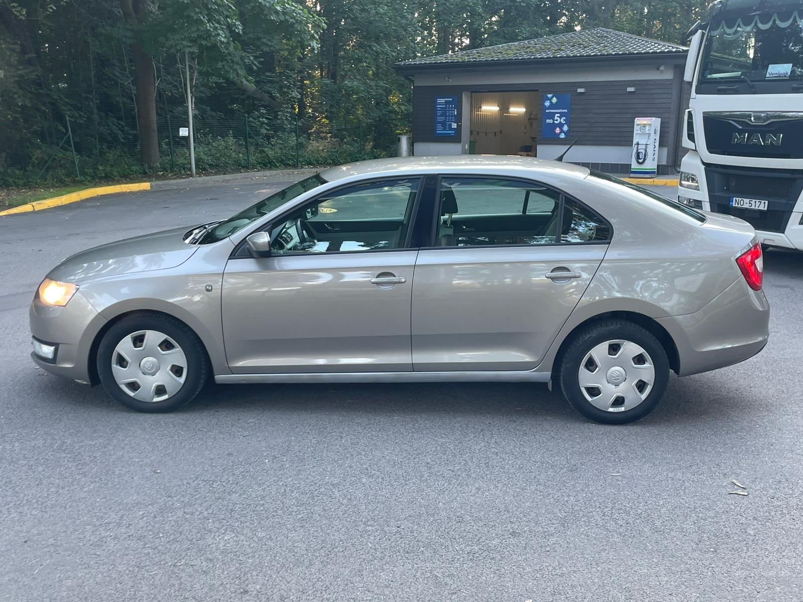 ŠKODA RAPID
