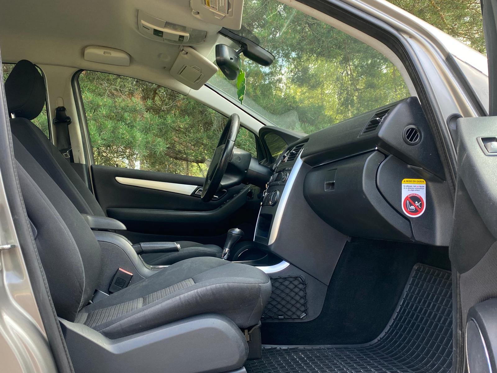 MERCEDES BENZ B 200