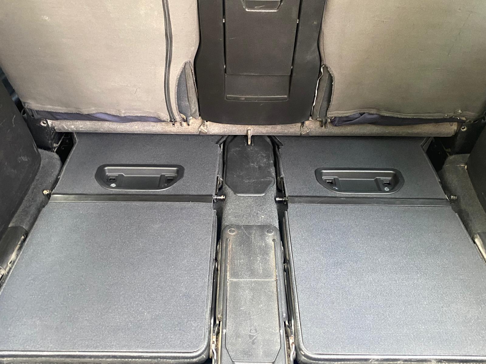 OPEL ZAFIRA ELEGANCE 7-VIETAS