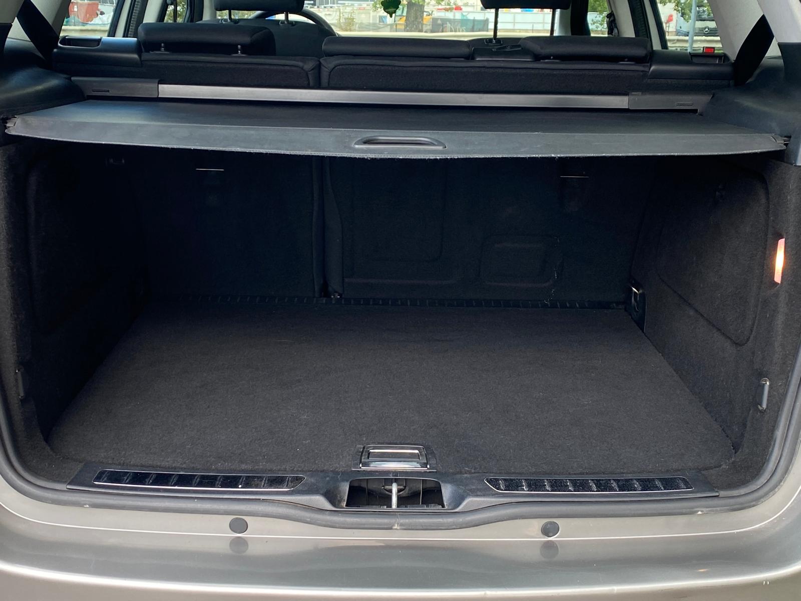 MERCEDES BENZ B 200