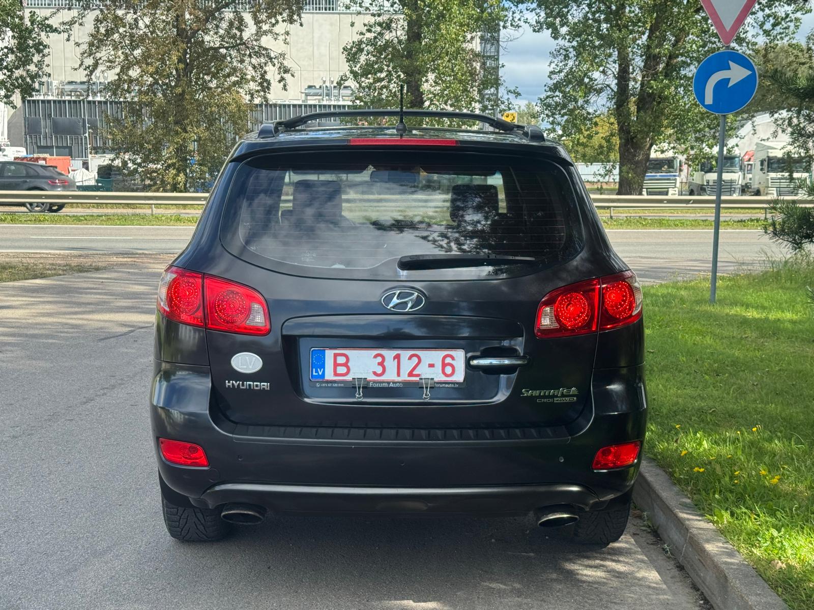 HYUNDAI SANTA FE 4WD