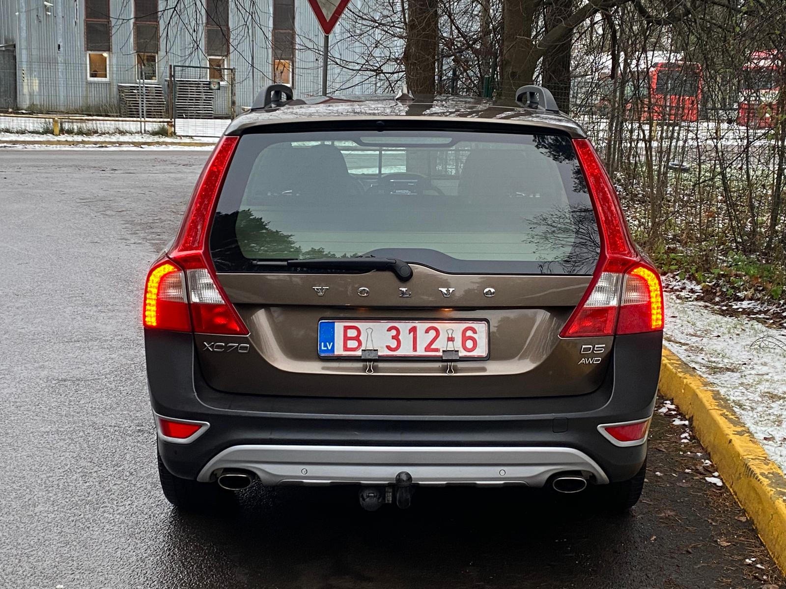 Volvo XC70 Summum 2012