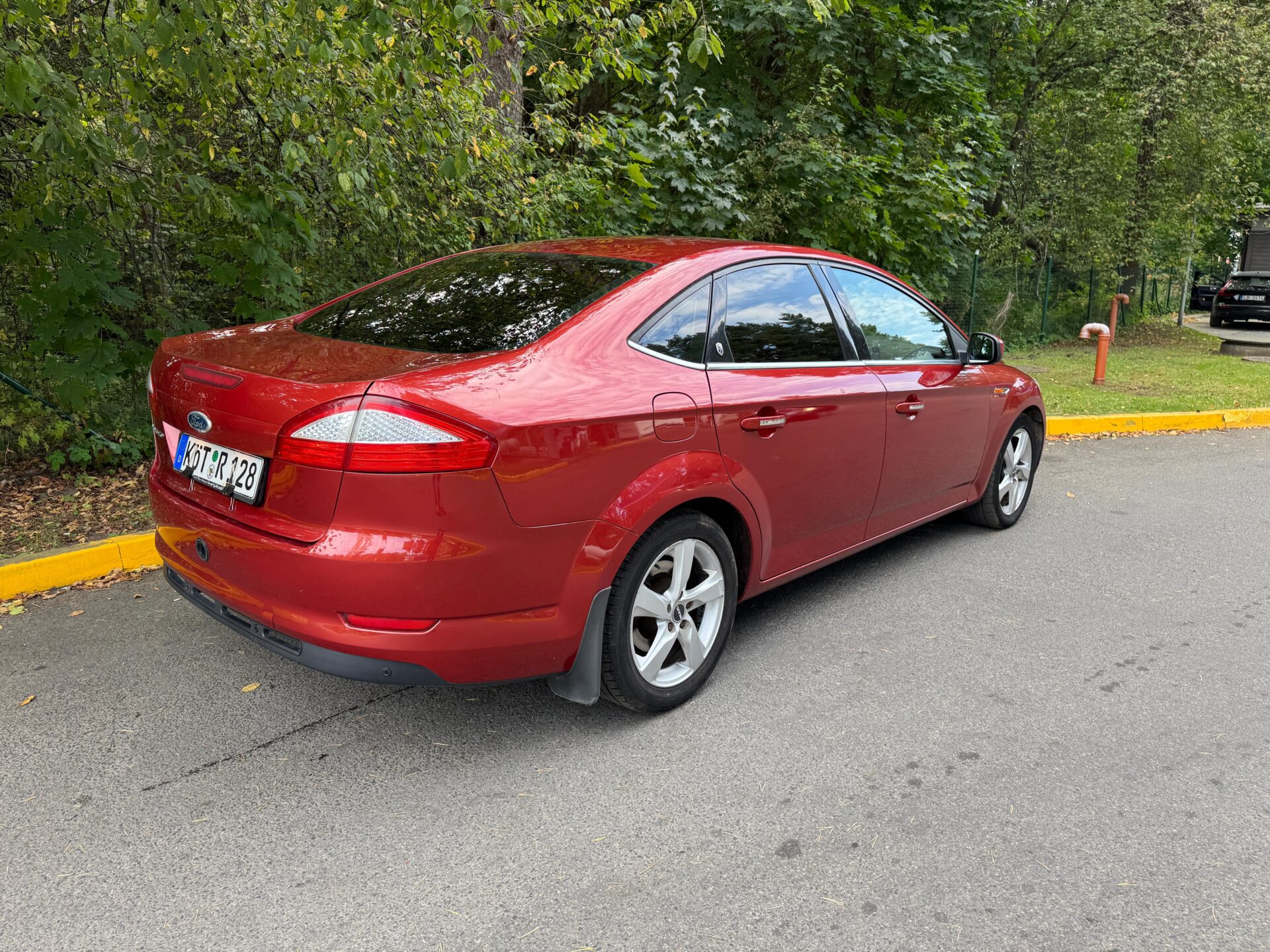 FORD MONDEO