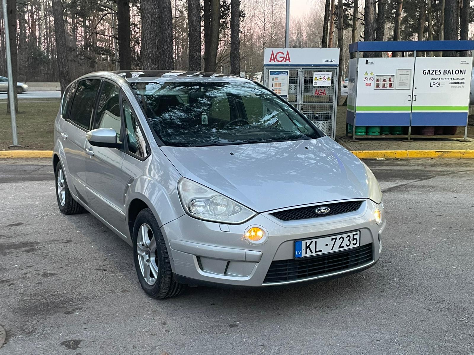 Ford S-Max