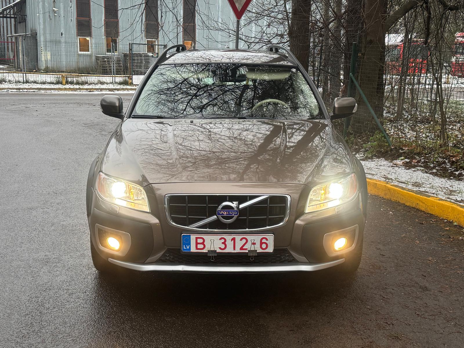 Volvo XC70 Summum 2012