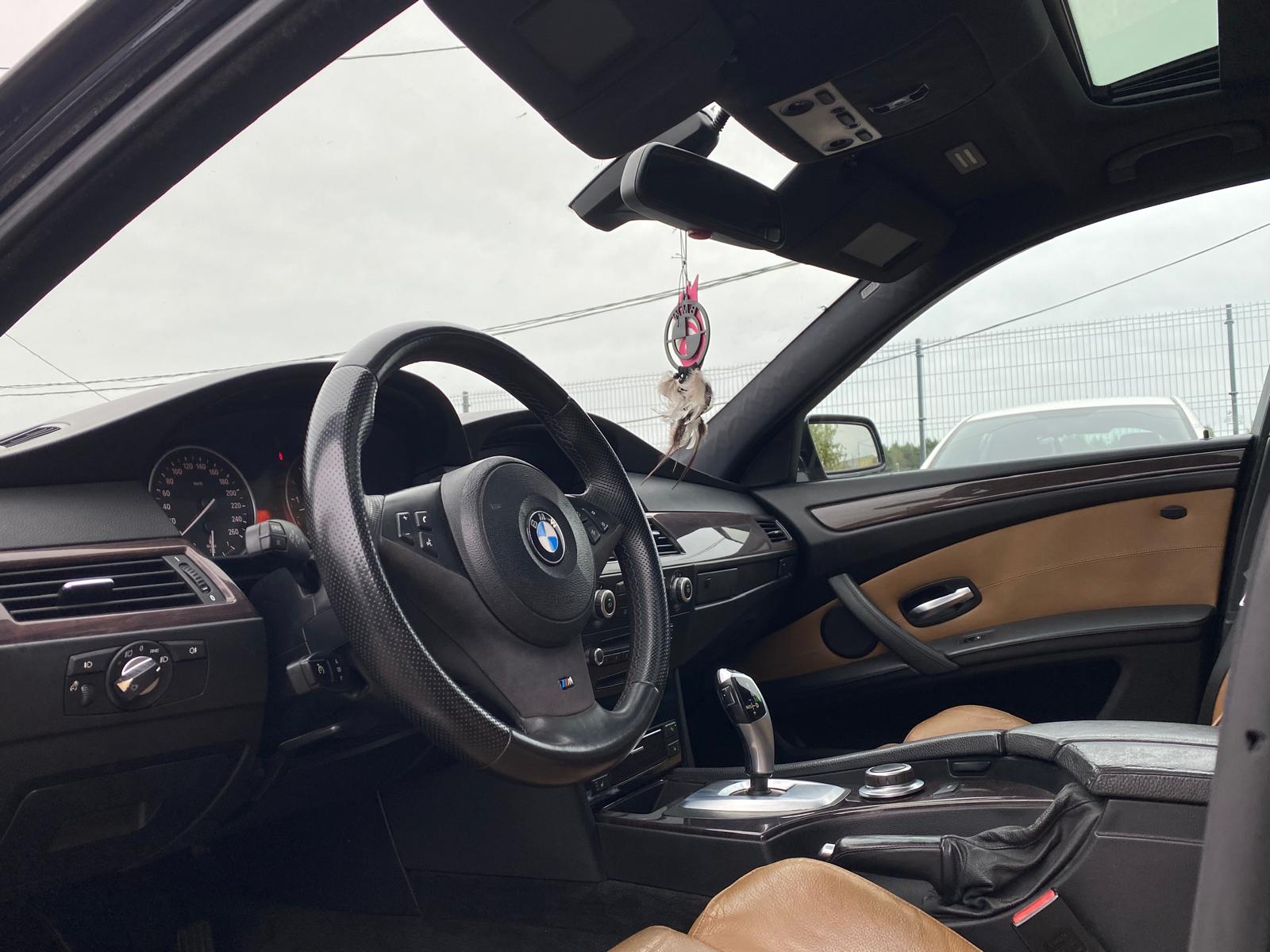 BMW 525 (E60) M-PACK