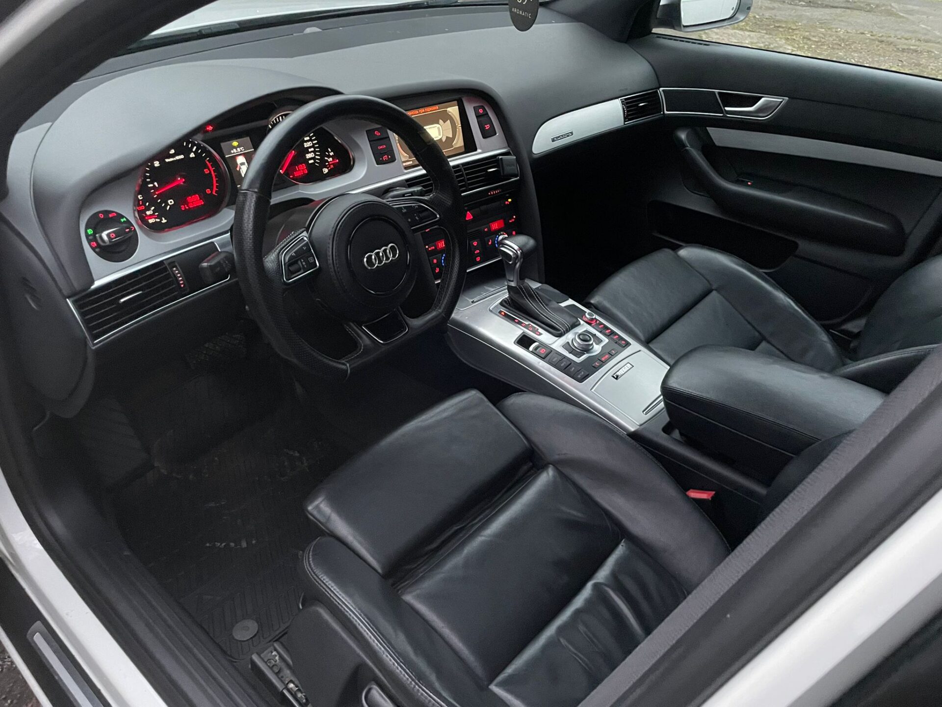 AUDI A6 S-LINE QUATTRO