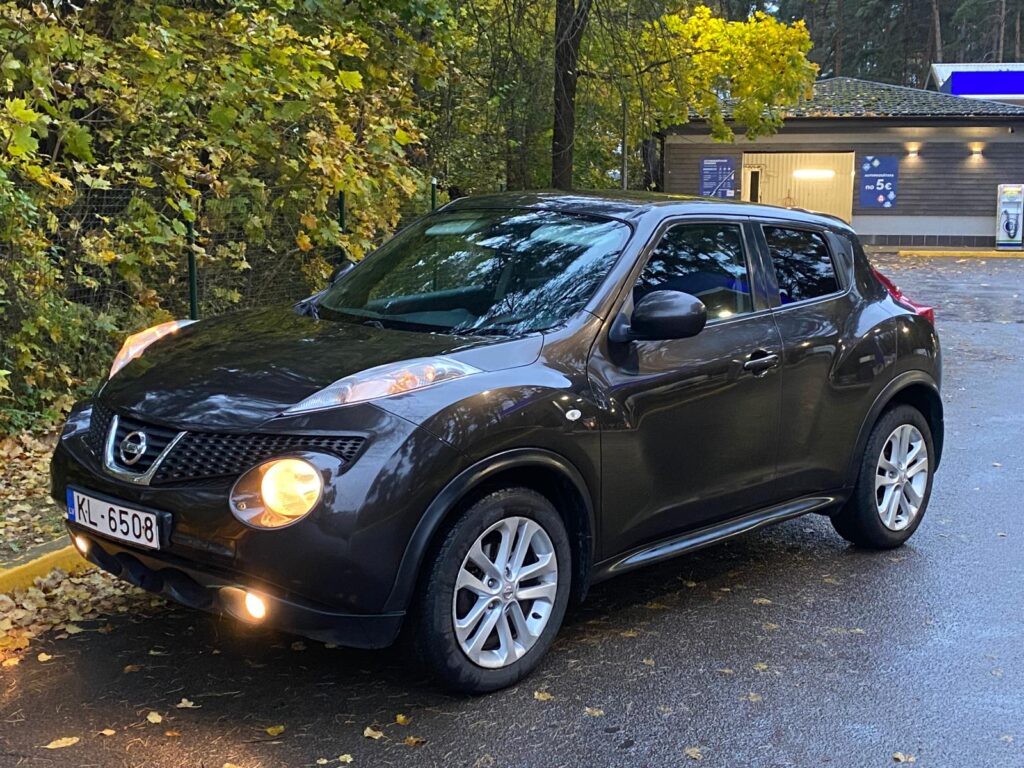 NISSAN JUKE
