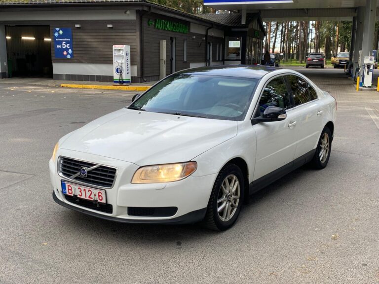 VOLVO S80