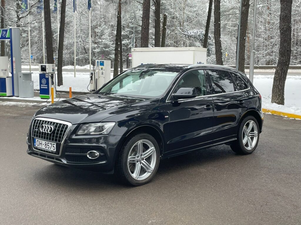 AUDI Q5 S-LINE QUATTRO