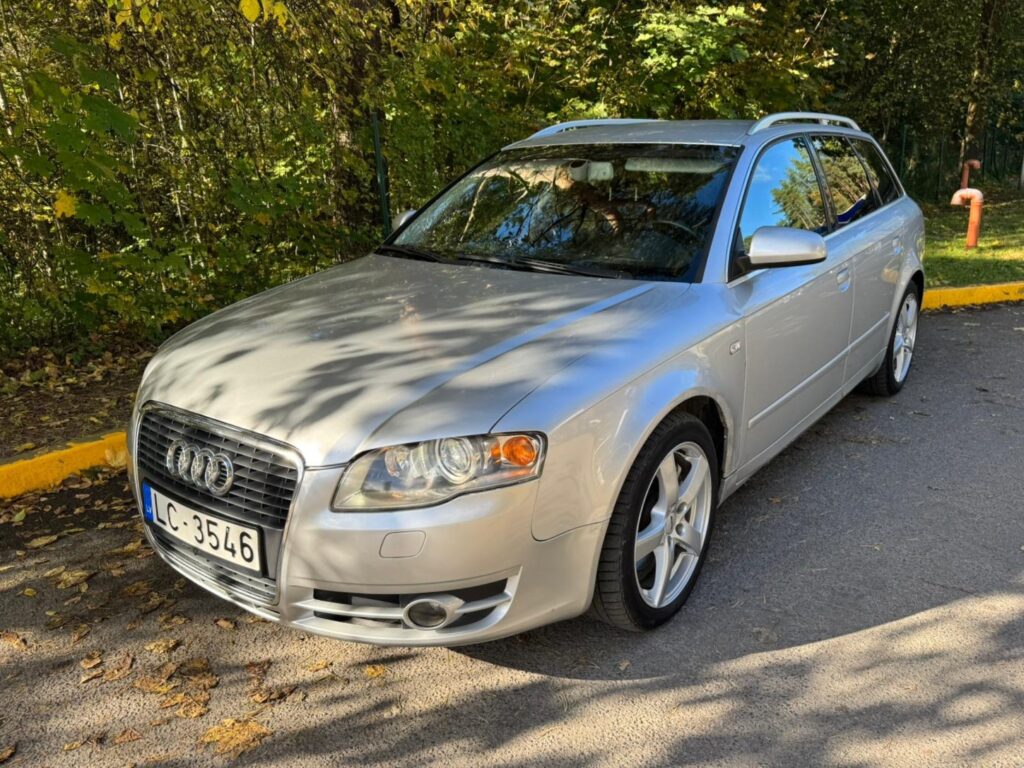 AUDI A4