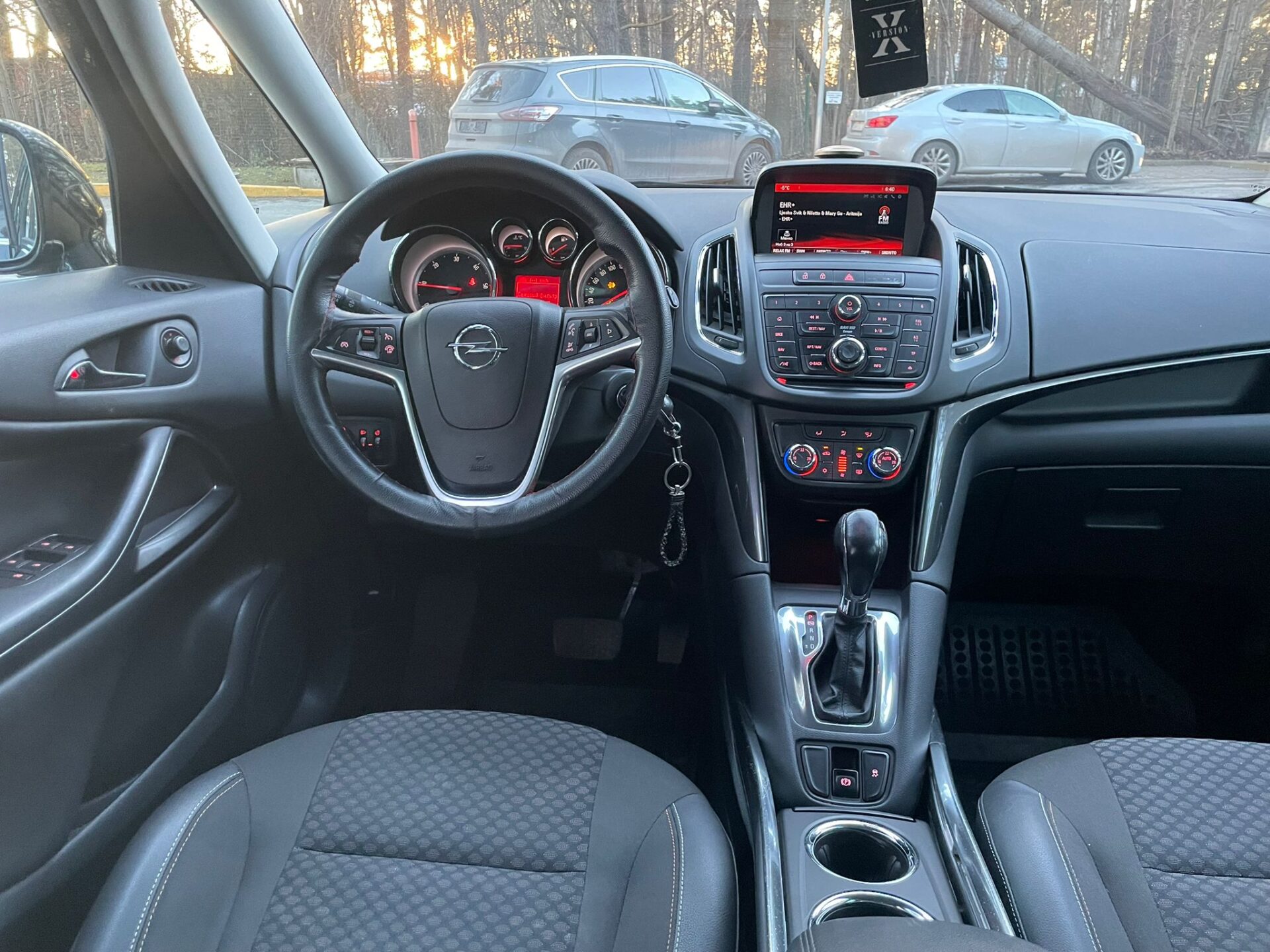 OPEL ZAFIRA TOURER 7-VIETĪGS