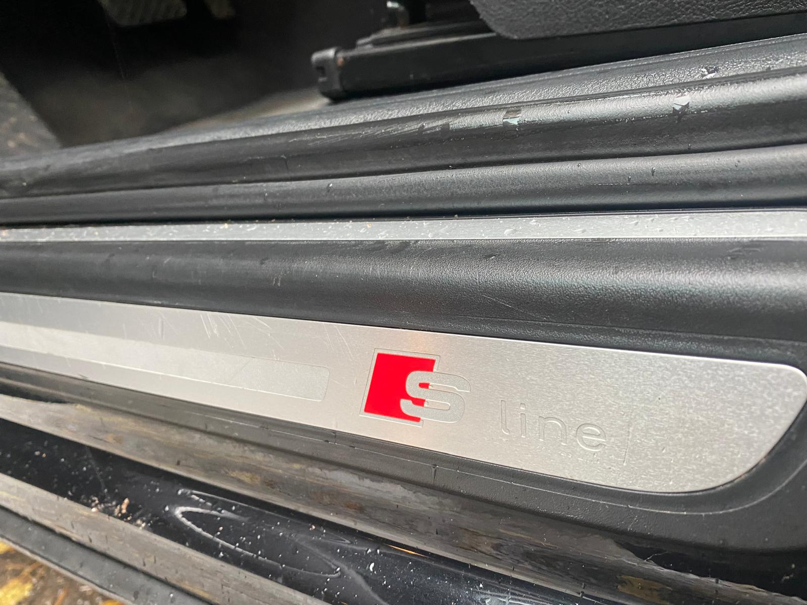 AUDI Q5 S-LINE QUATTRO