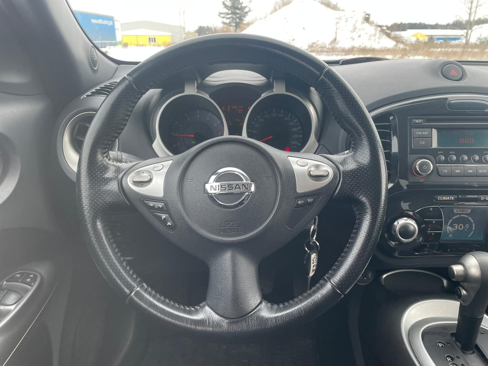 NISSAN JUKE