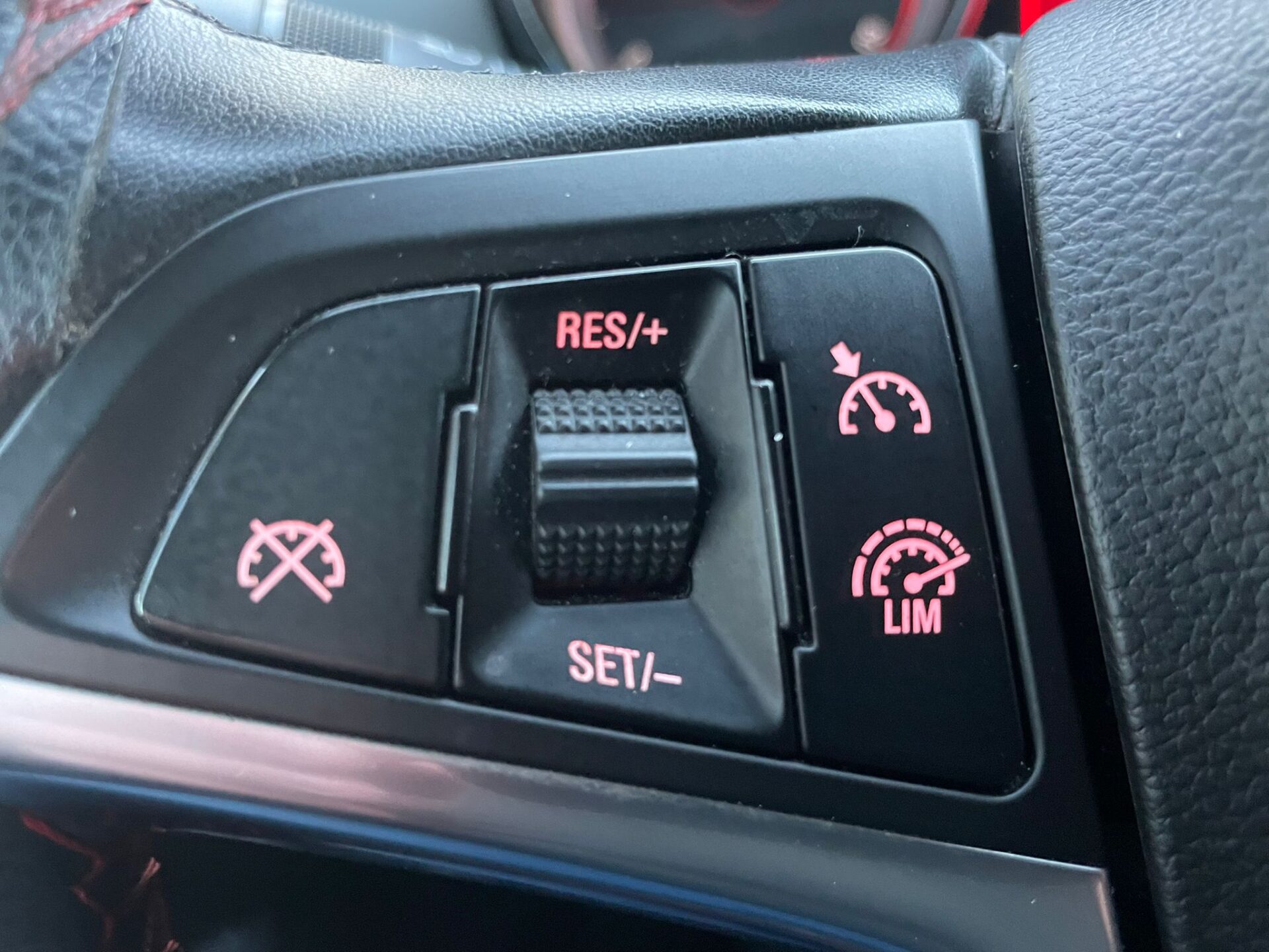 OPEL ZAFIRA TOURER 7-VIETĪGS