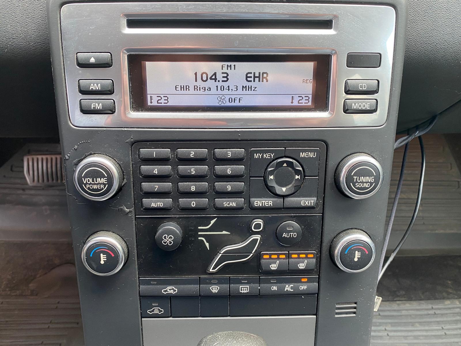 VOLVO S80