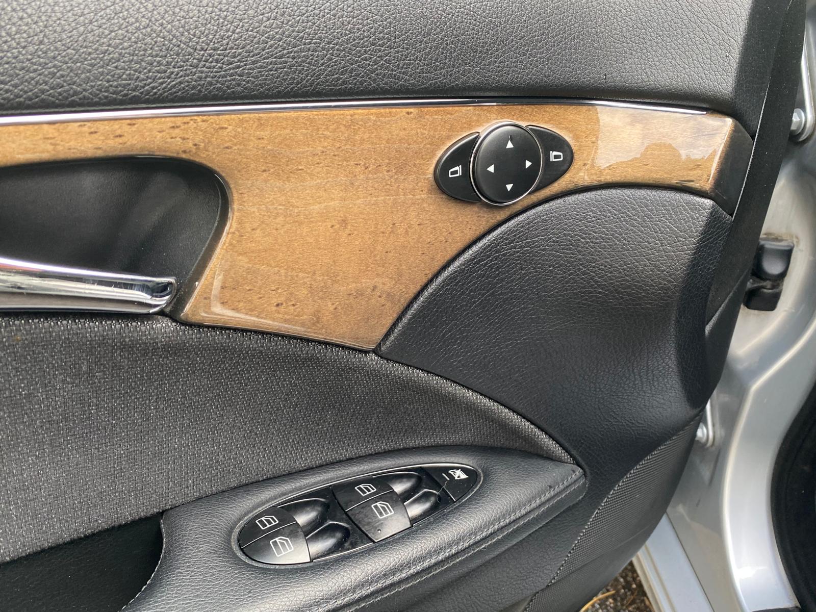 Mercedes Benz E200 avantgarde