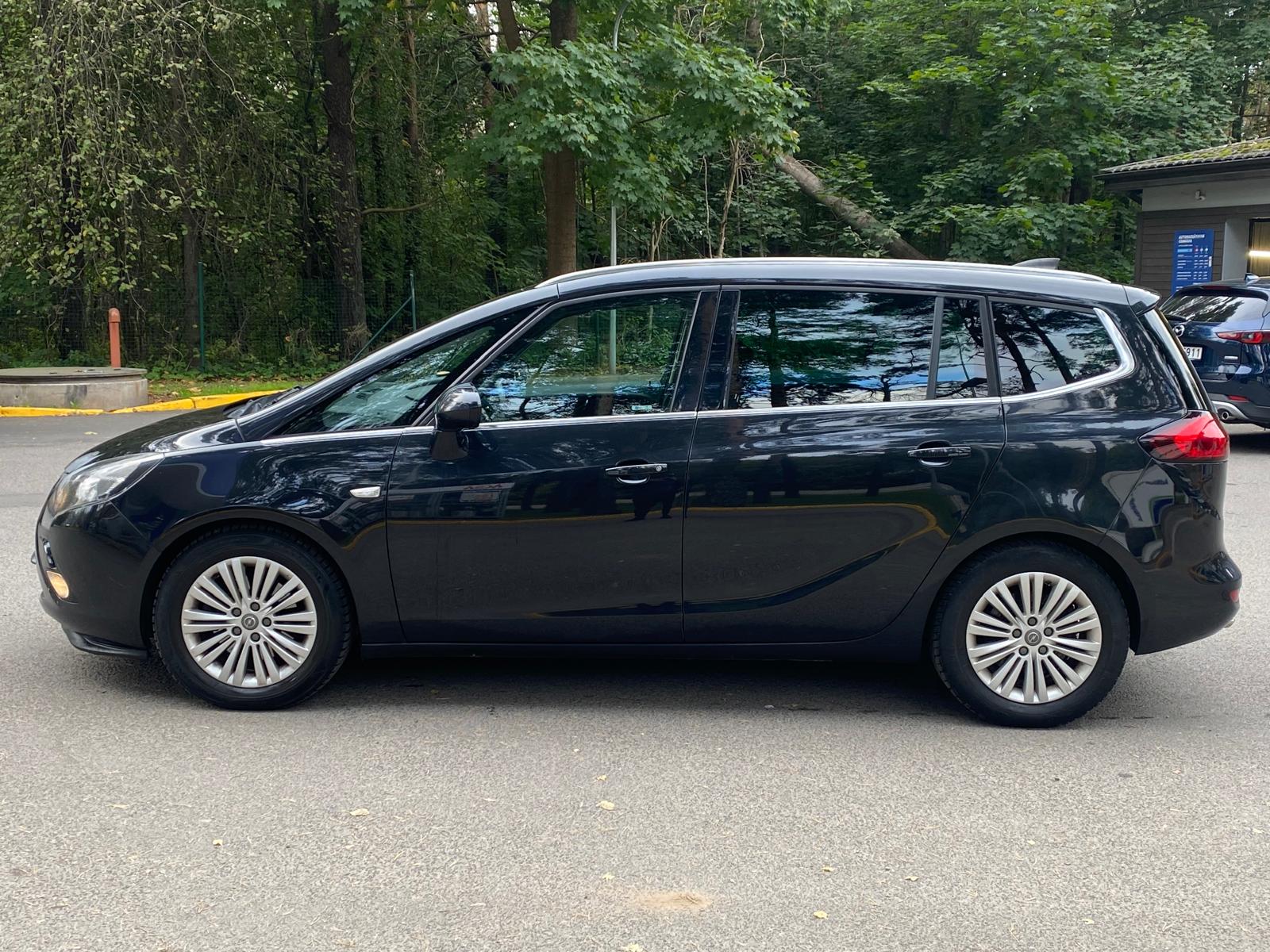 OPEL ZAFIRA TOURER