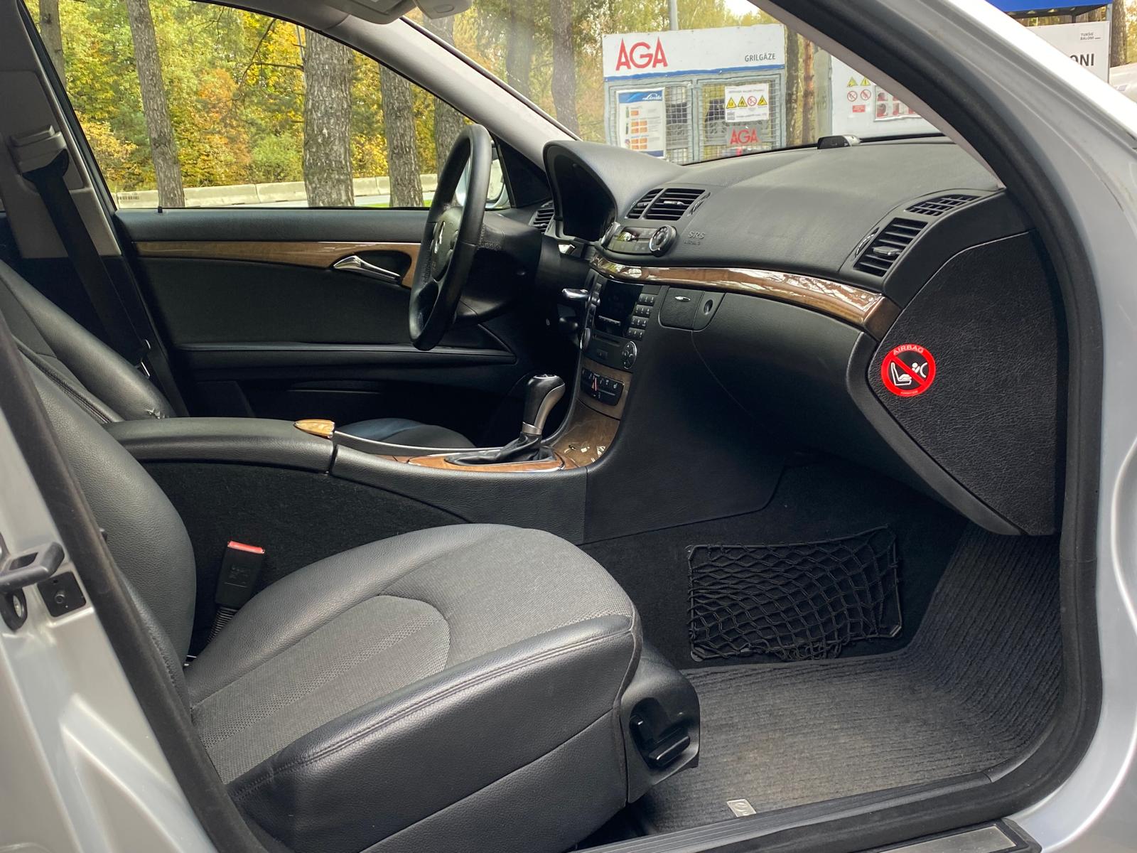 Mercedes Benz E200 avantgarde