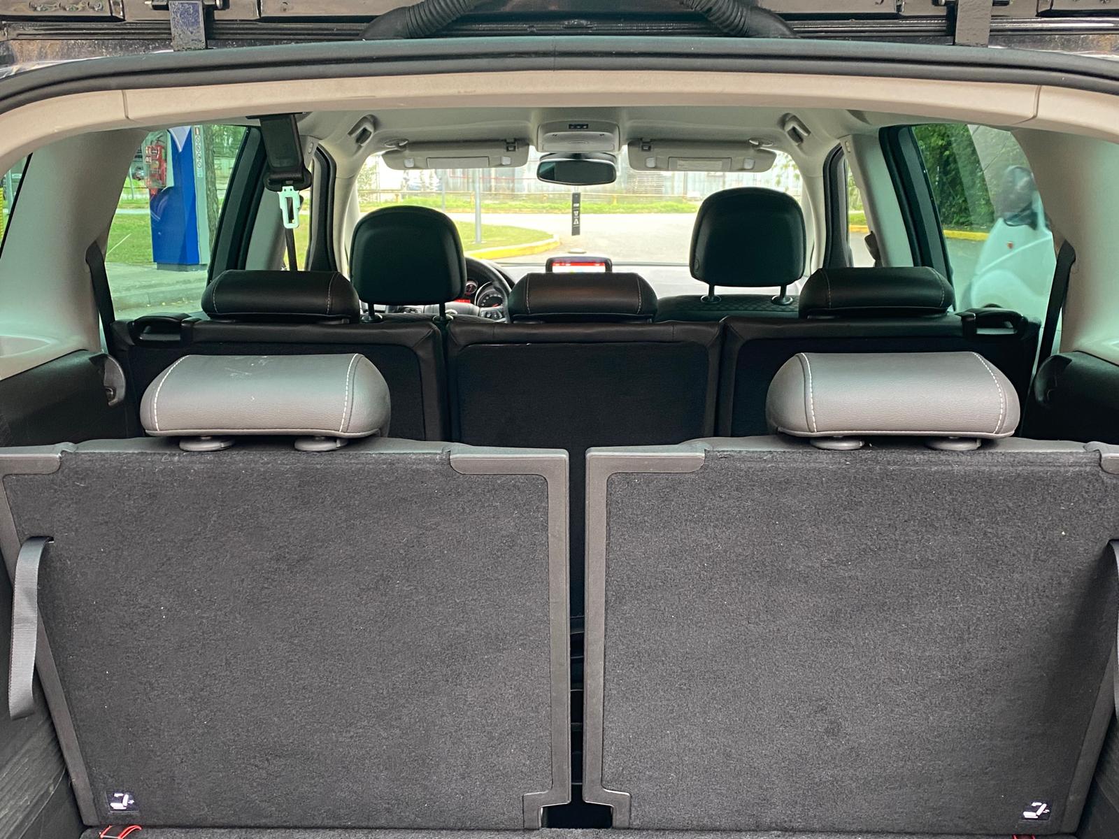 OPEL ZAFIRA TOURER