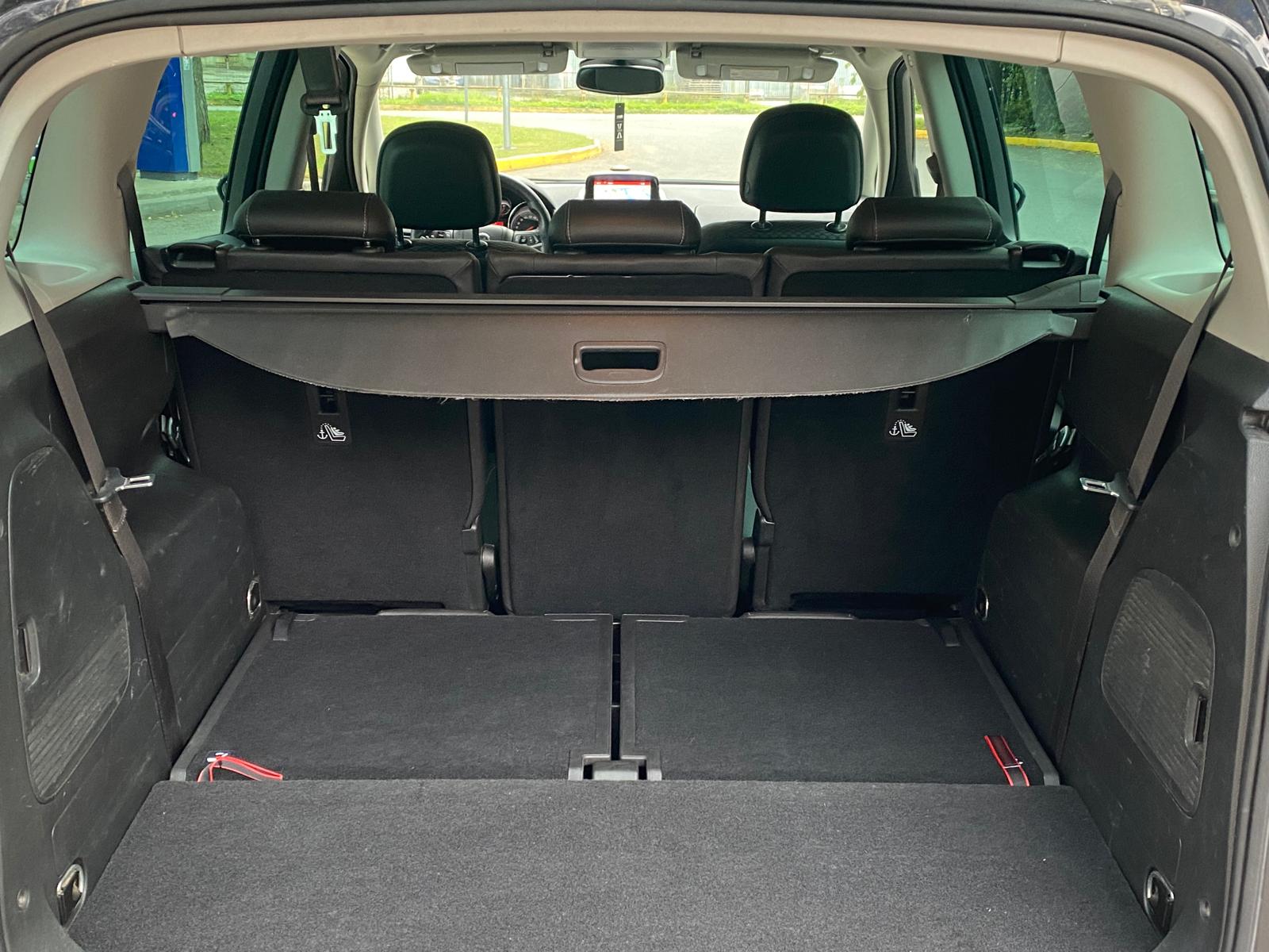 OPEL ZAFIRA TOURER
