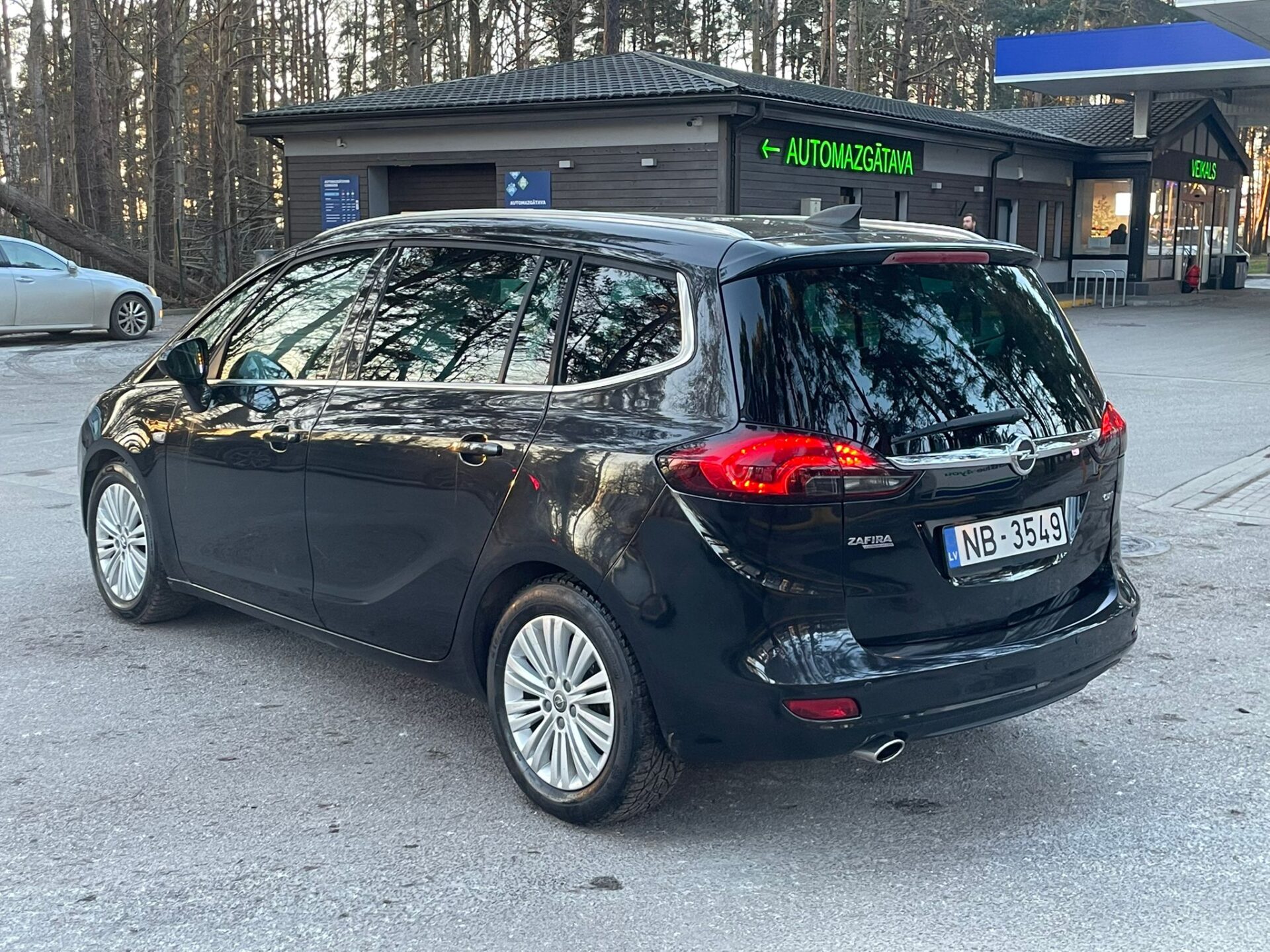 OPEL ZAFIRA TOURER 7-VIETĪGS