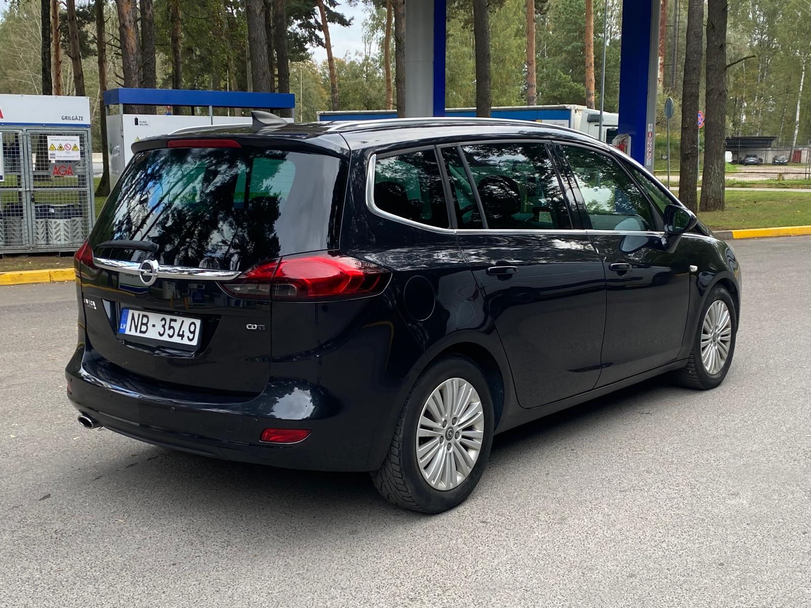 OPEL ZAFIRA TOURER