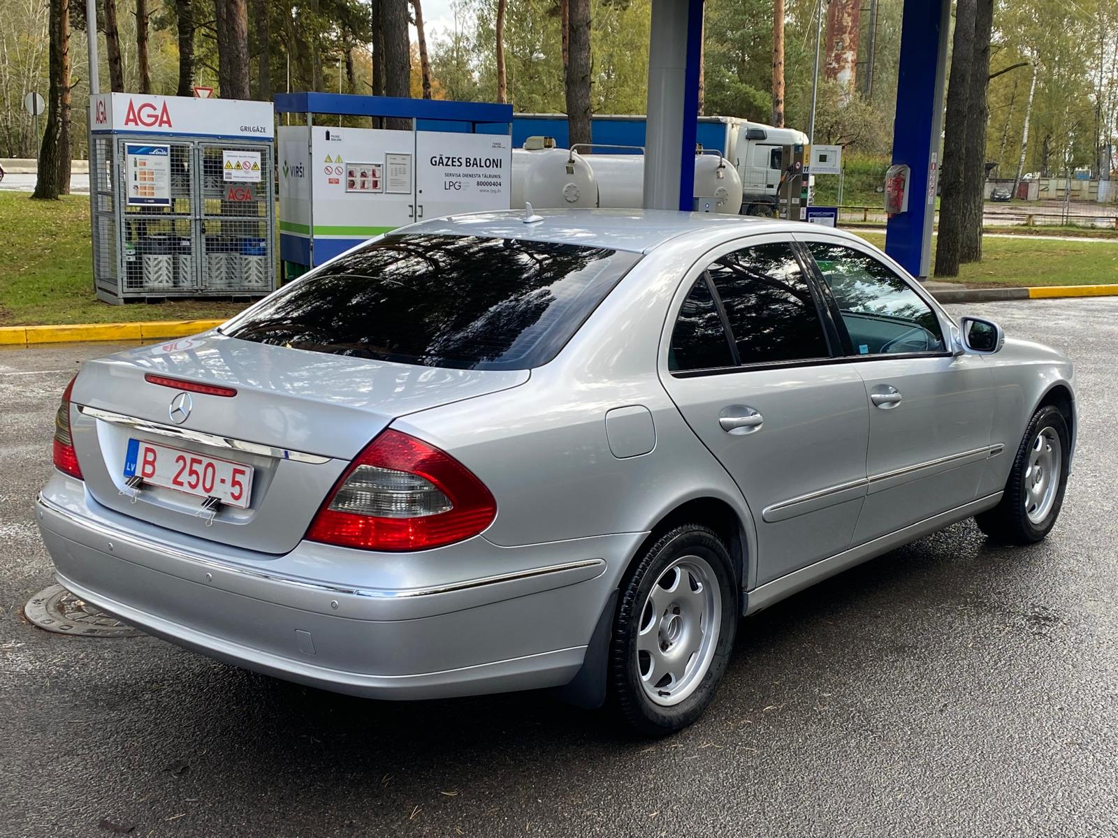 Mercedes Benz E200 avantgarde