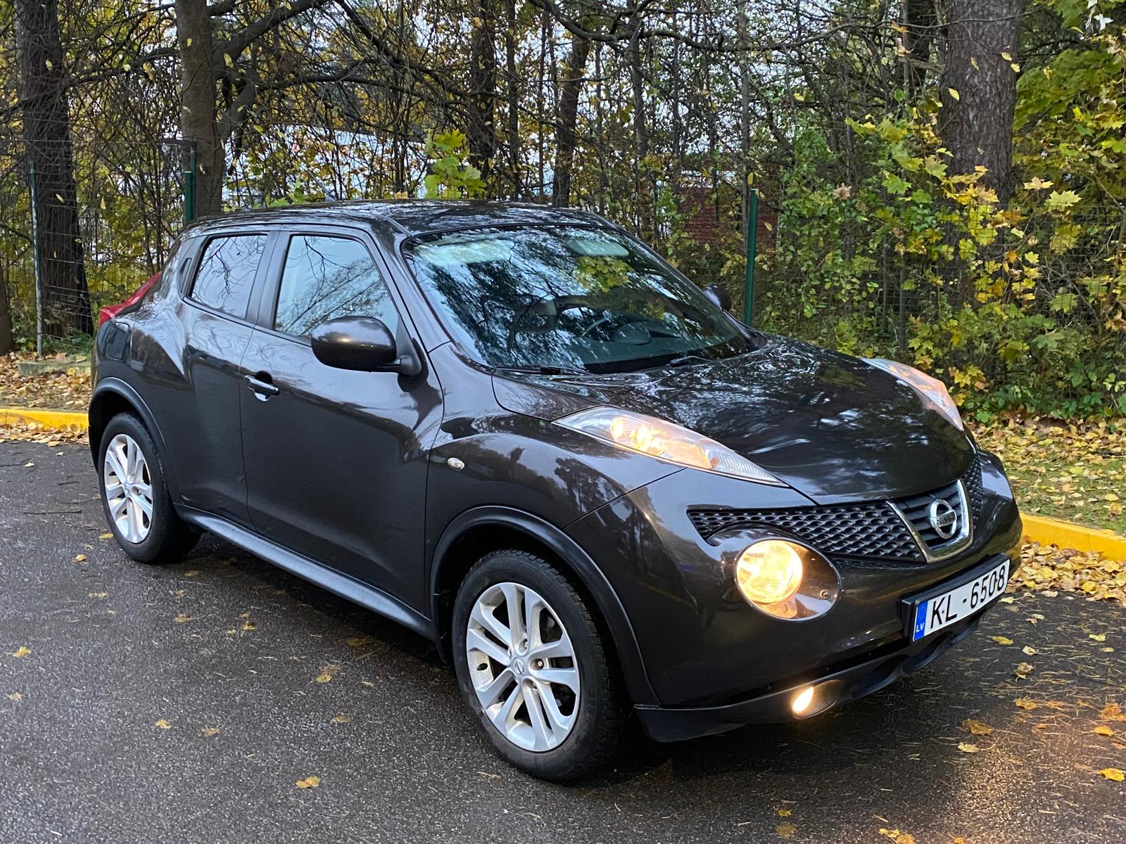 NISSAN JUKE