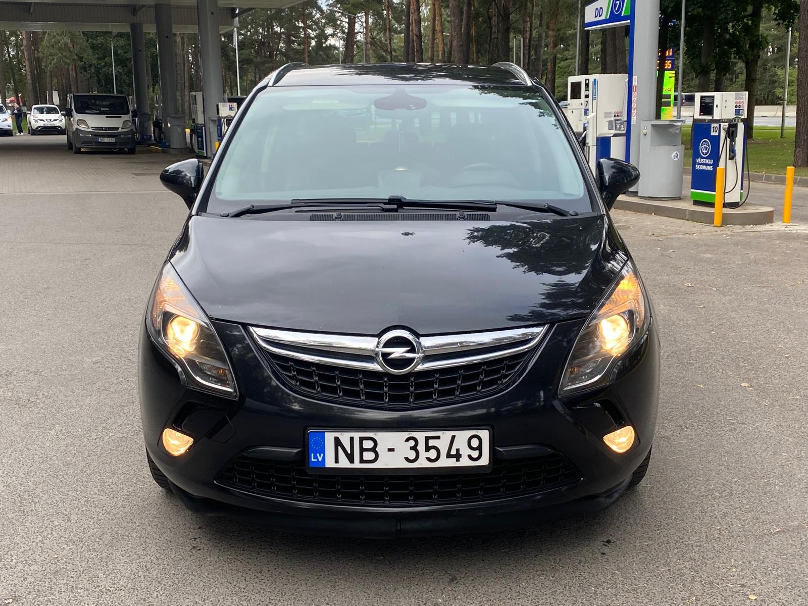OPEL ZAFIRA TOURER