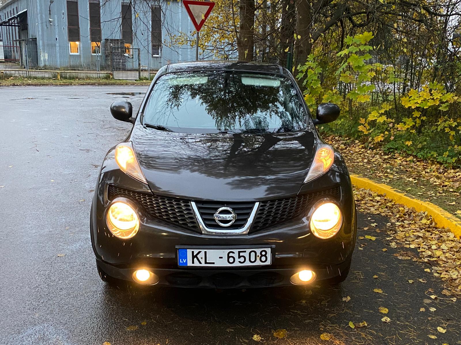 NISSAN JUKE