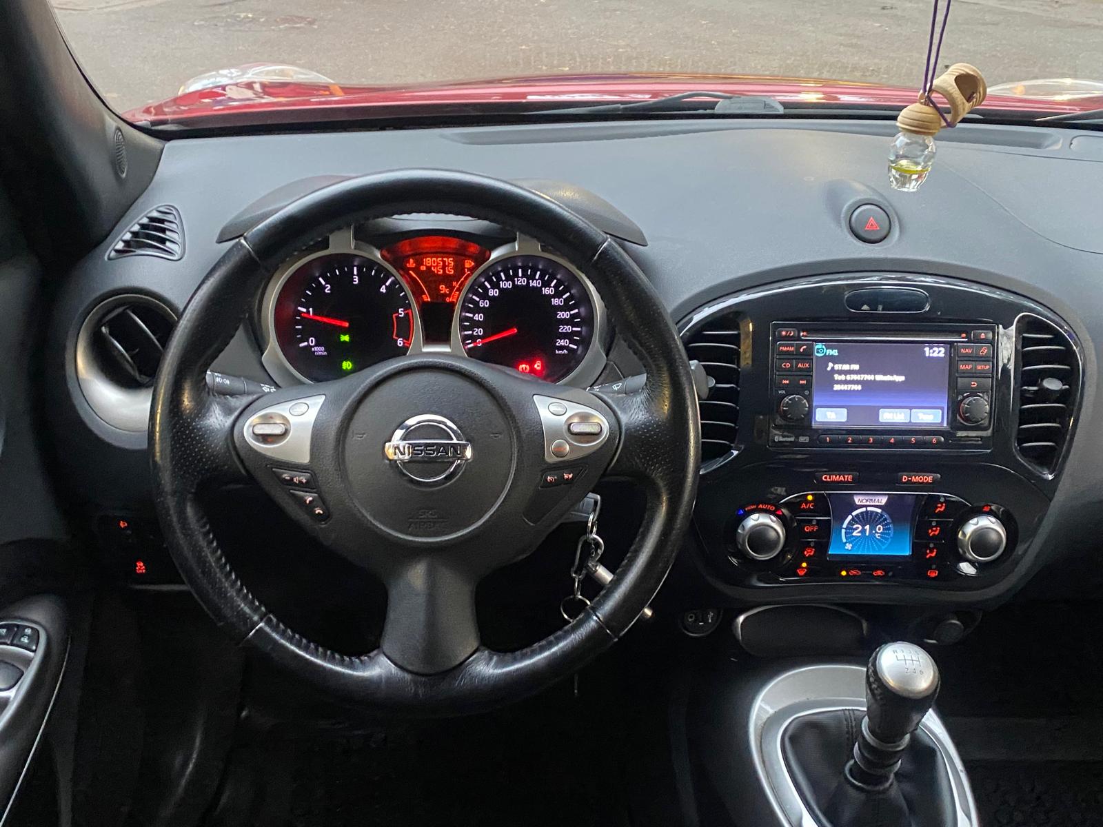 NISSAN JUKE