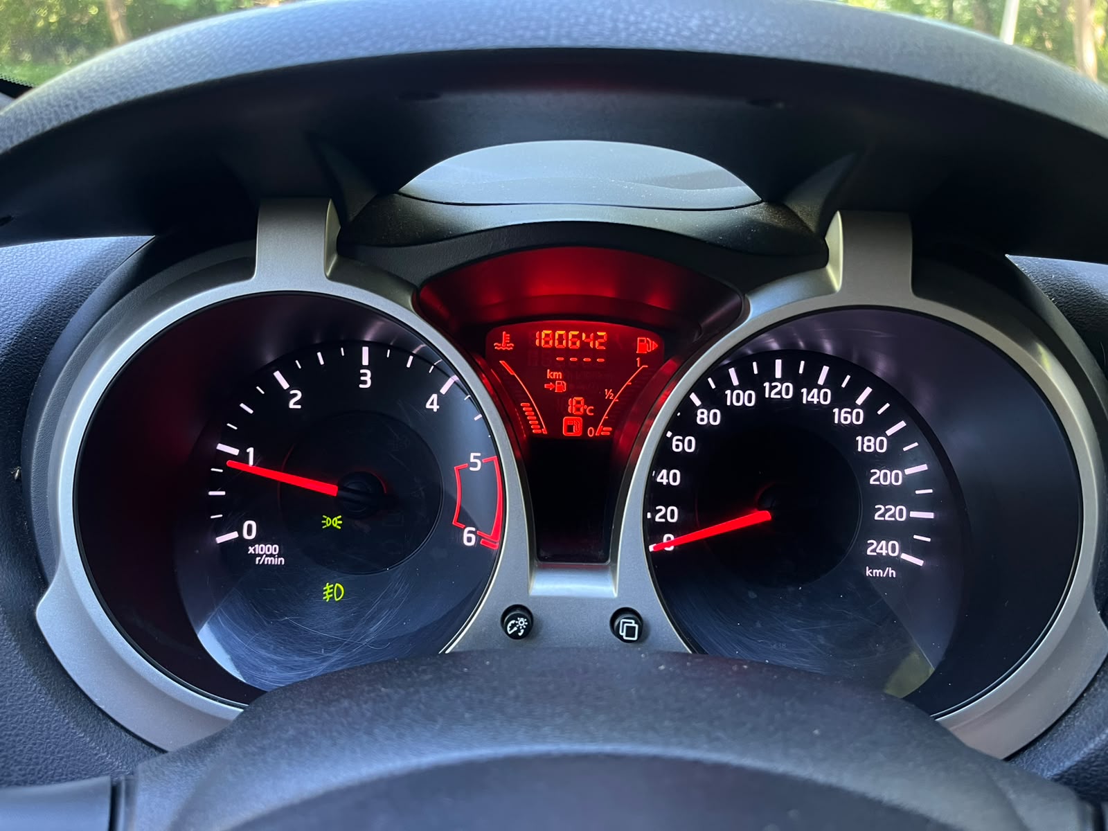 NISSAN JUKE