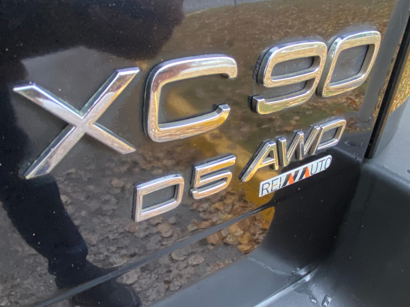 VOLVO XC90 7-VIETAS