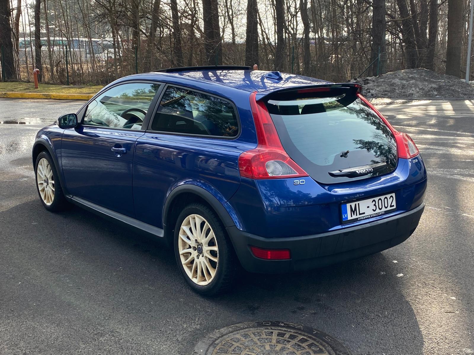 VOLVO C30