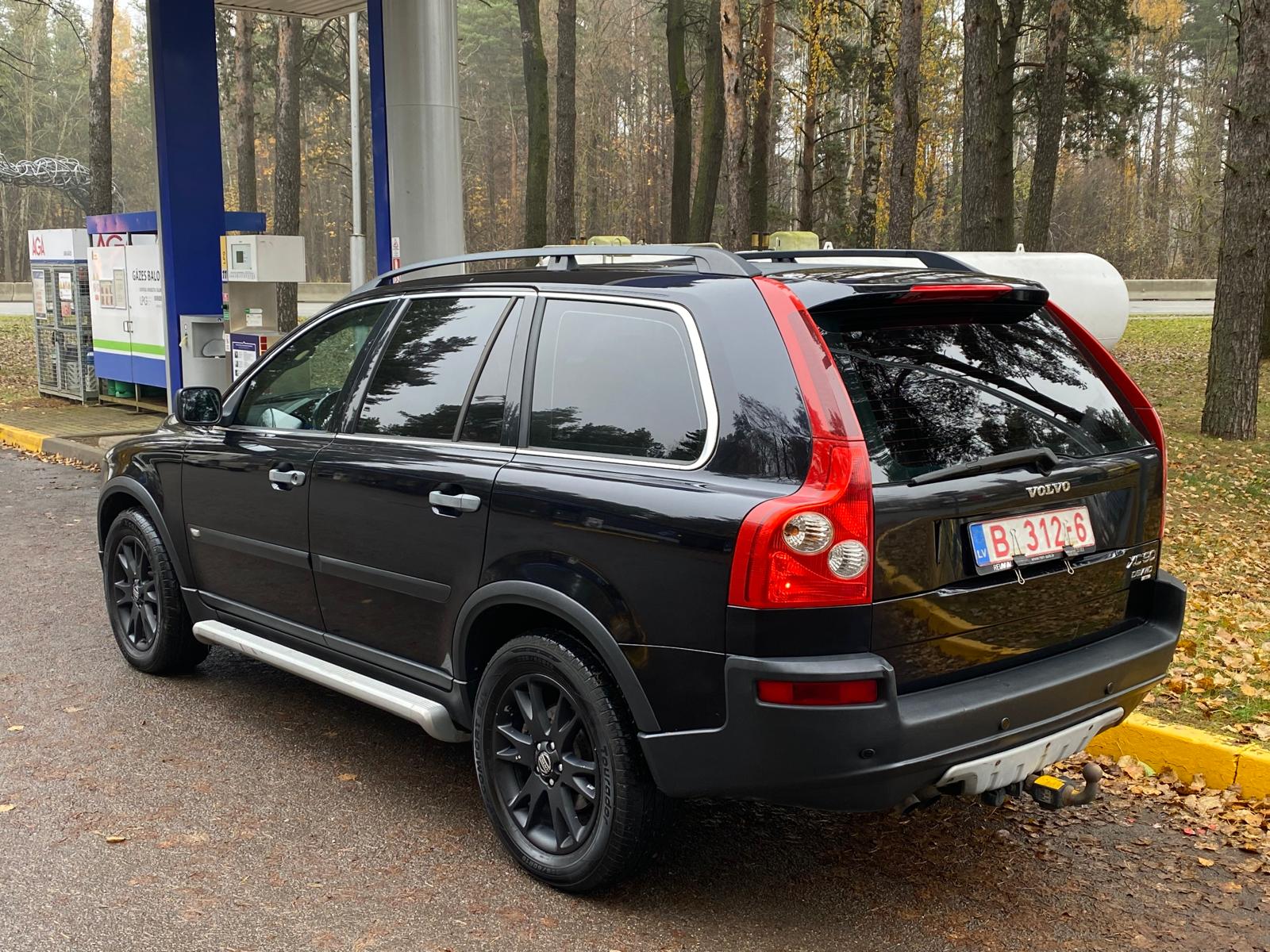 VOLVO XC90 7-VIETAS
