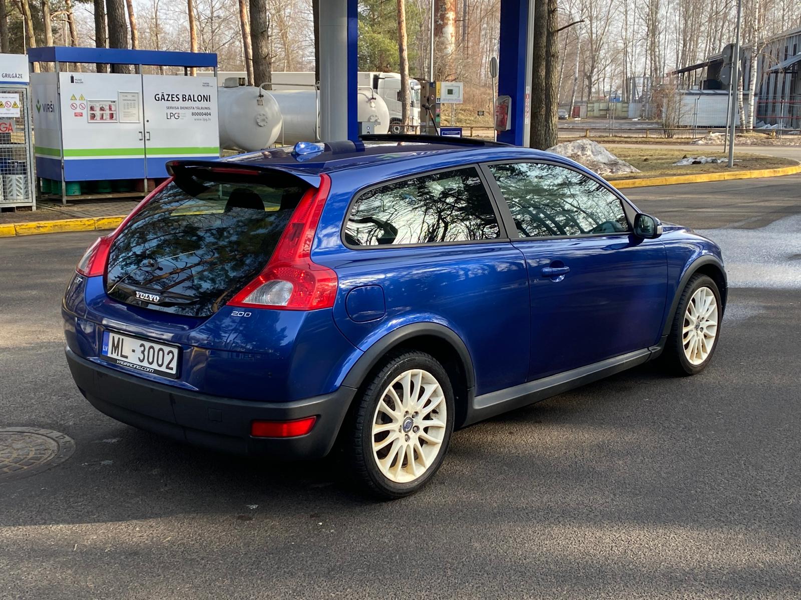 VOLVO C30