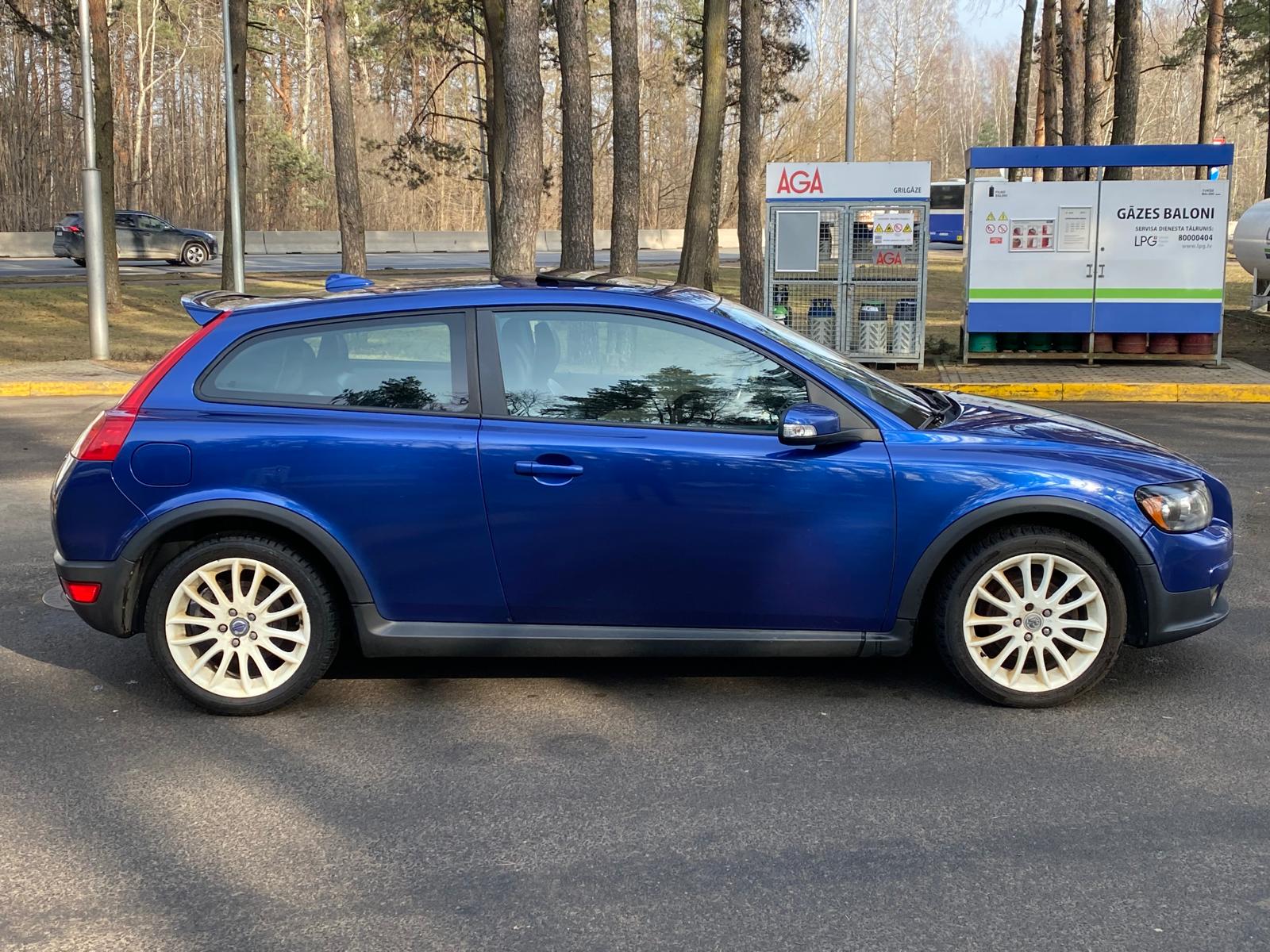 VOLVO C30