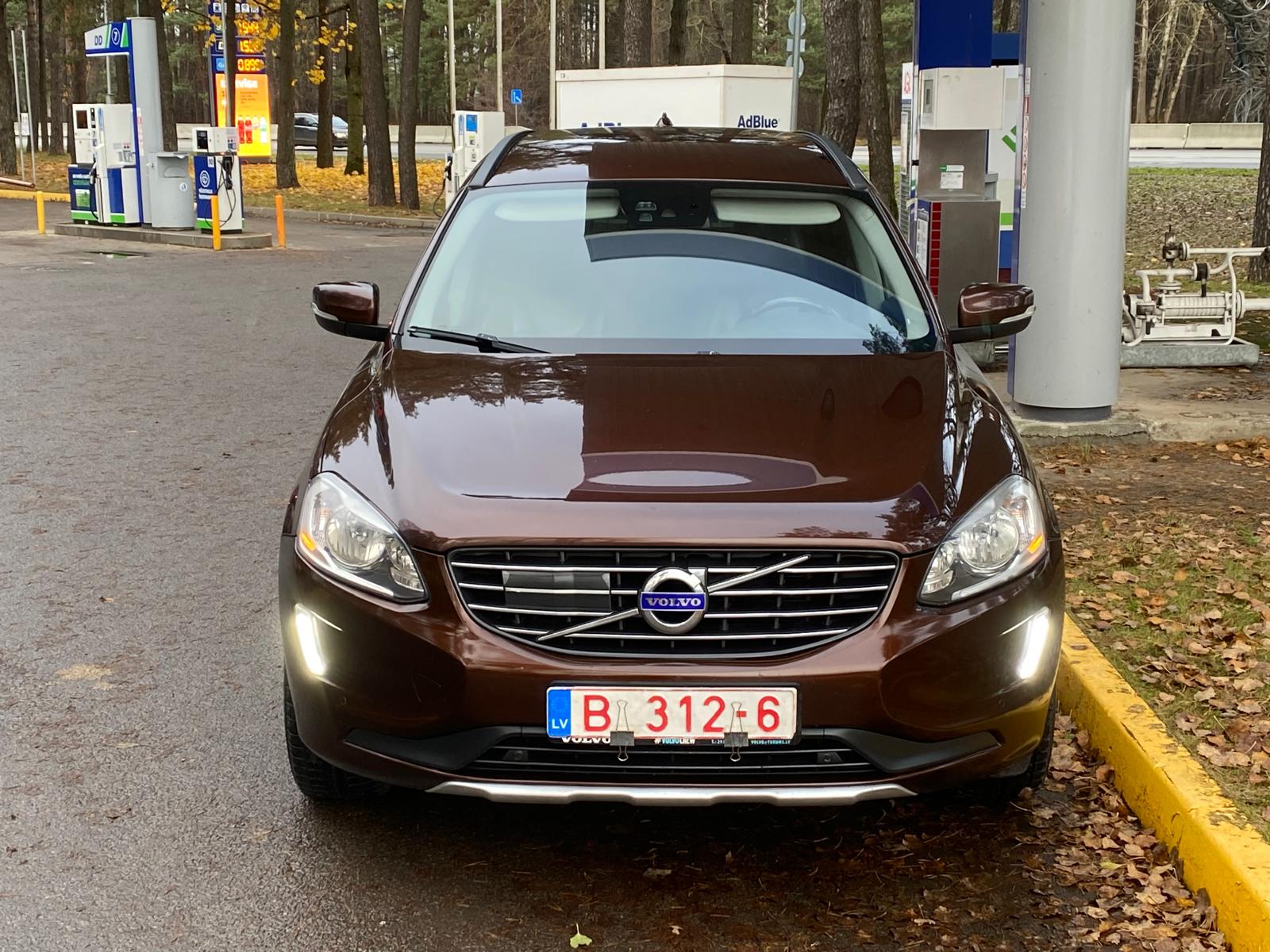 VOLVO XC60 SUMMUM