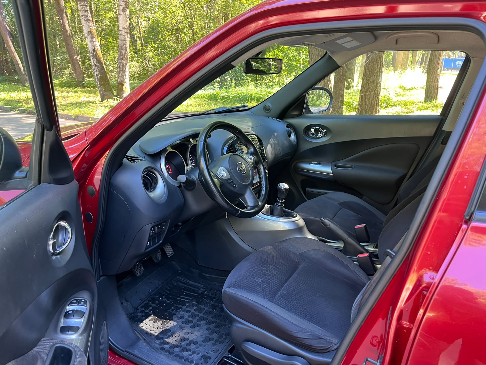 NISSAN JUKE