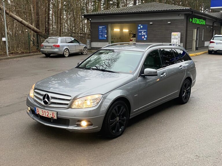 Mercedes Benz C220