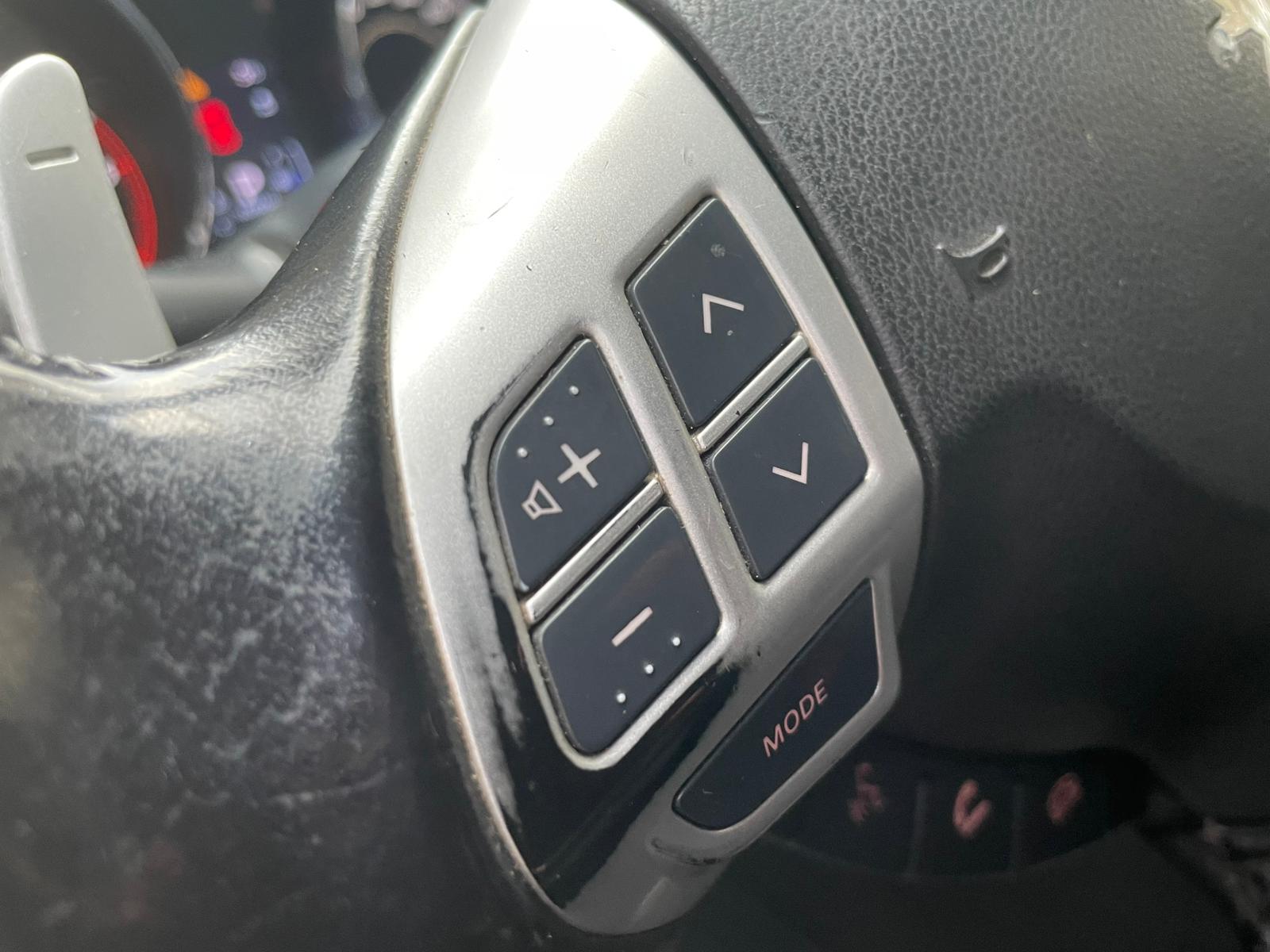 PEUGEOT 4007 7-VIETAS