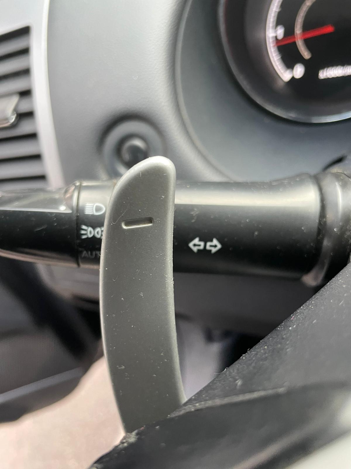 PEUGEOT 4007 7-VIETAS