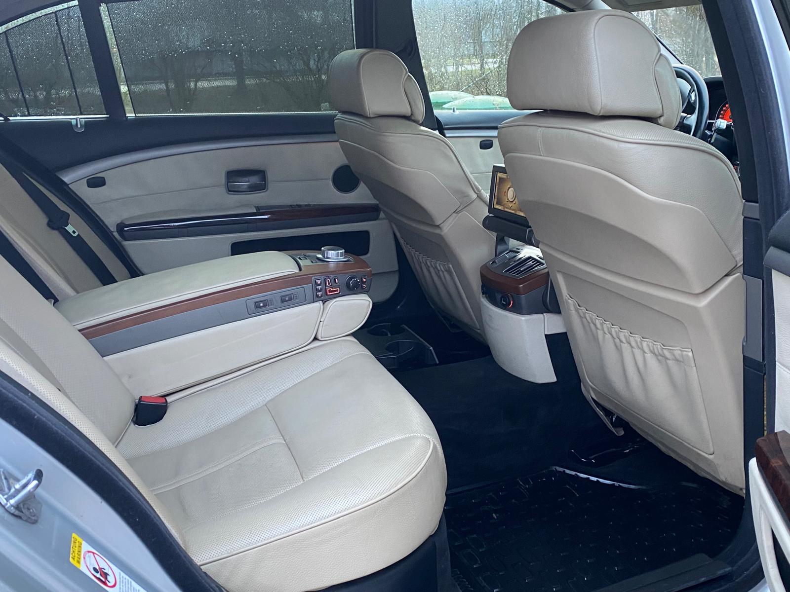 BMW 730 Long Versija