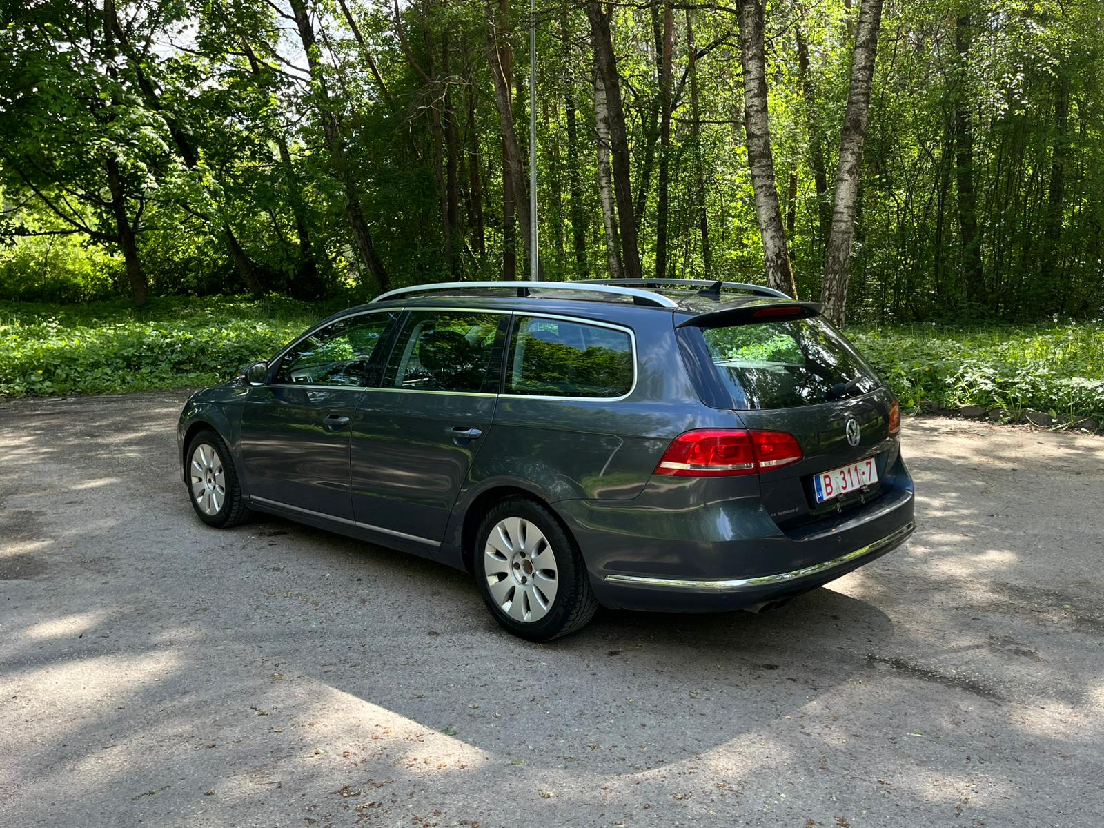 VW PASSAT
